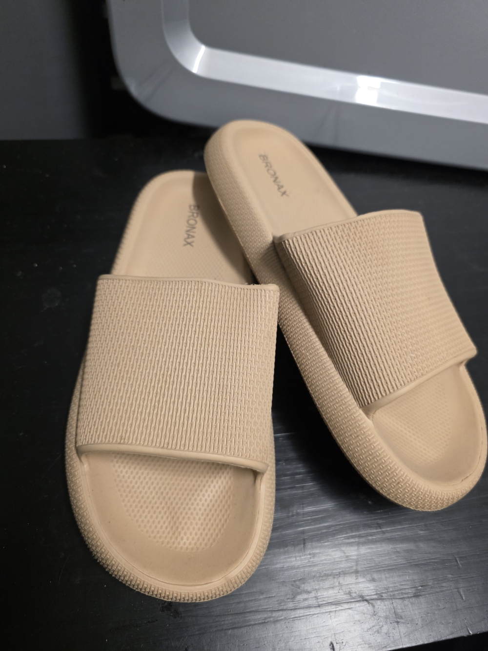 BRONAX Beige Slide Sandals Slip-On Rubber Upper Logo Accents US 12